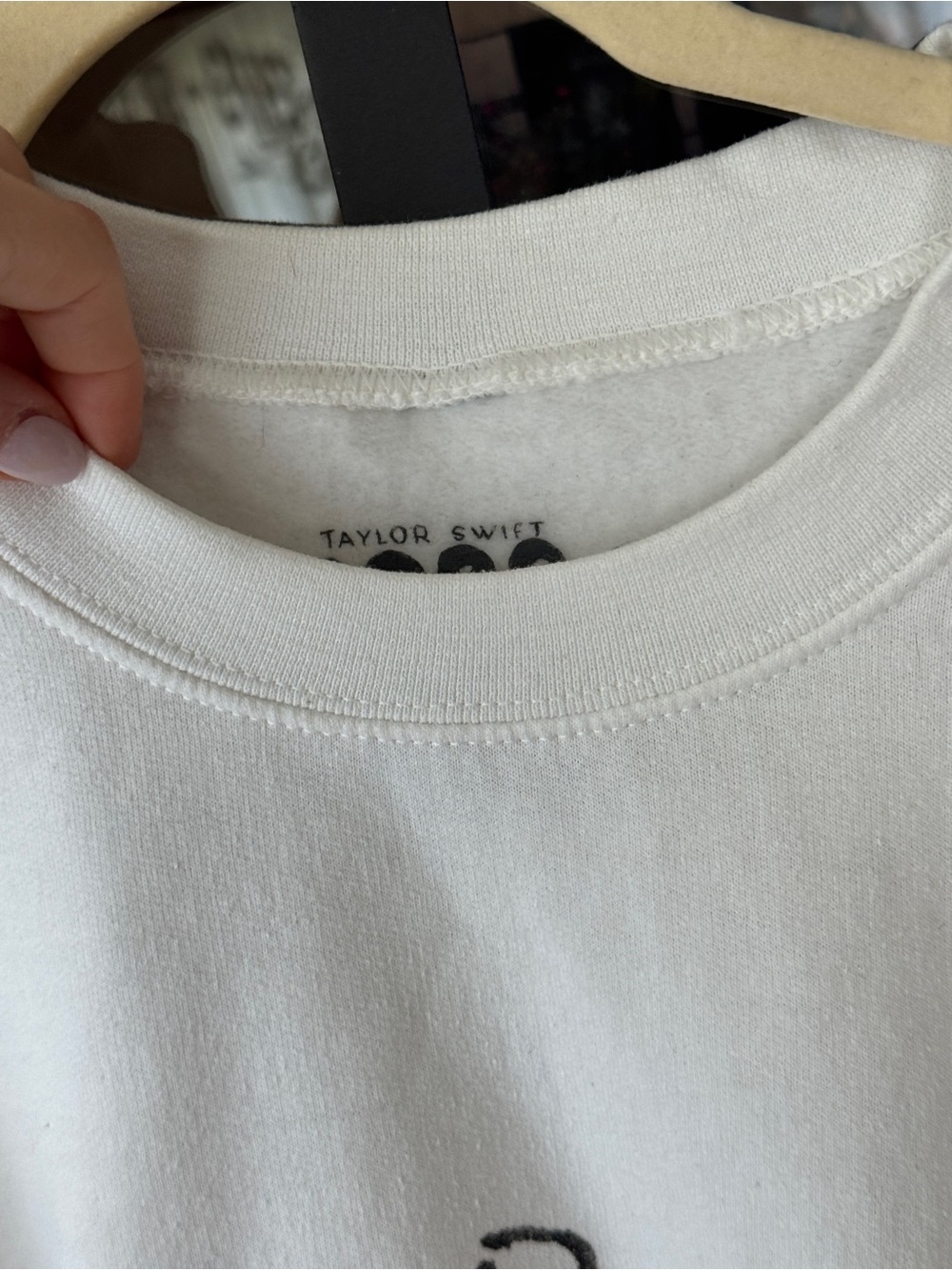 Taylor Swift merch 1989 eras taylor’s version crewneck pullover sweatshirt - Picture 7 of 10